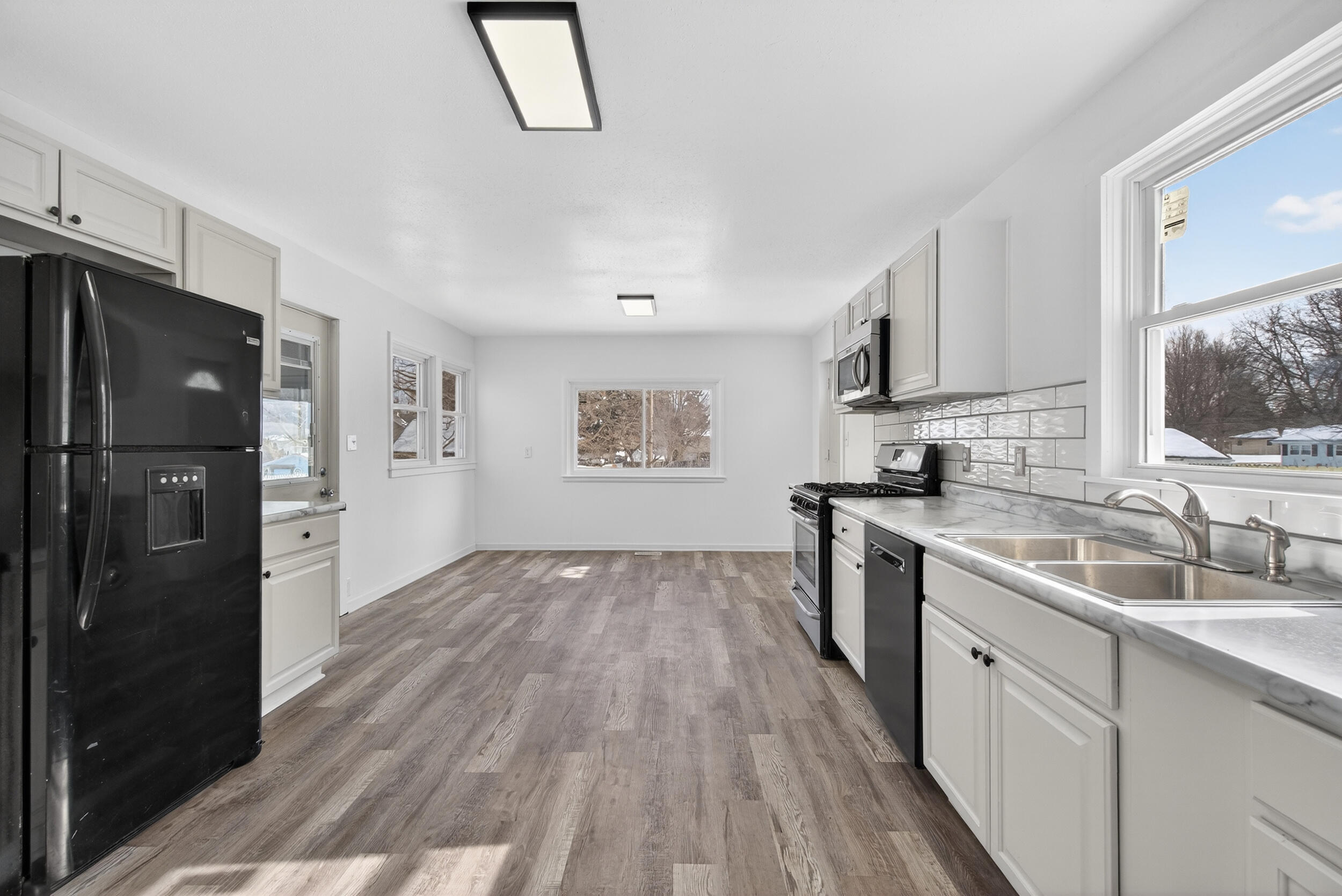 219 Elizabeth Street Parma, MI 49269 - Photo 25 of 57 25_219 elizabeth st parma mi - 00030