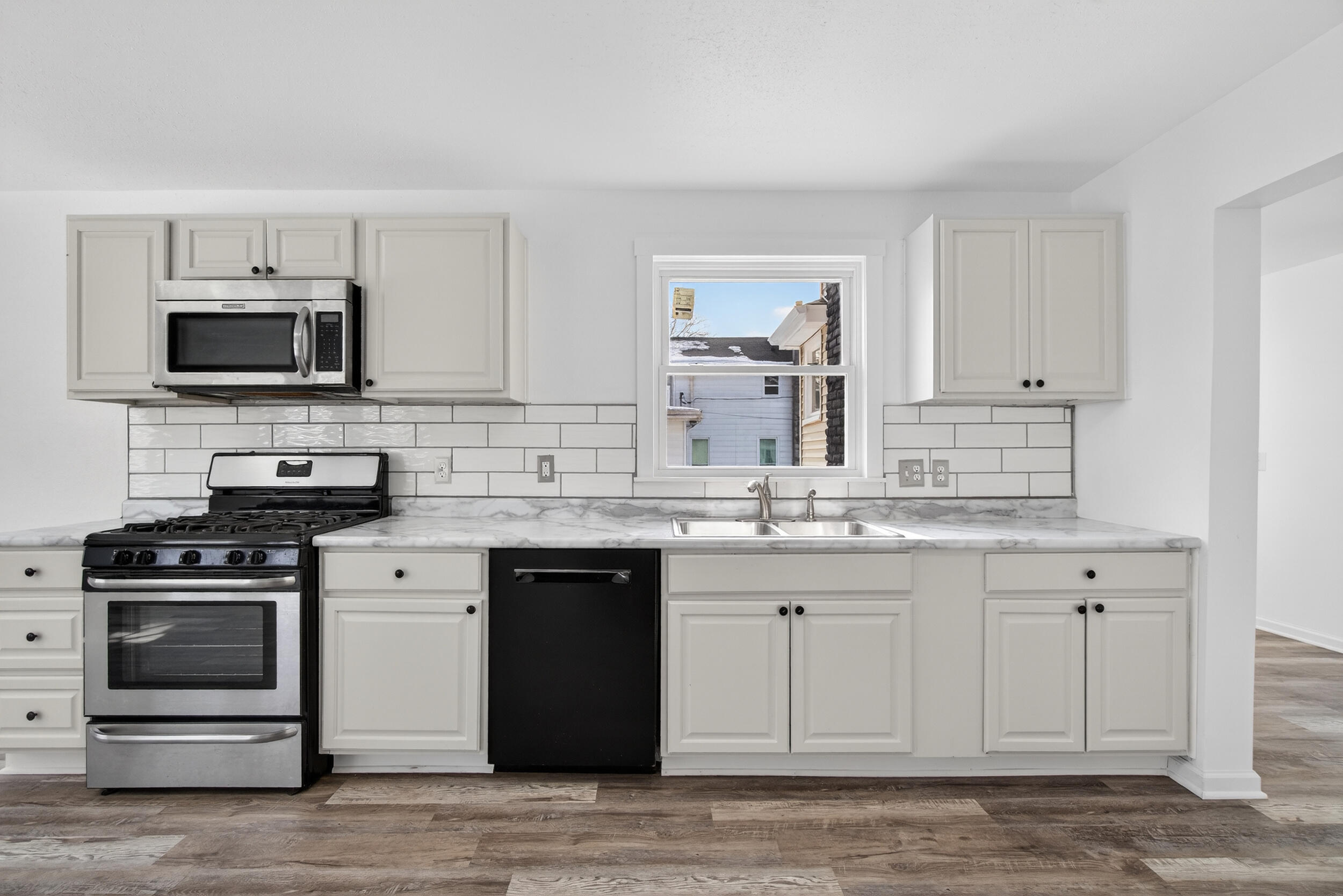 219 Elizabeth Street Parma, MI 49269 - Photo 27 of 57 27_219 elizabeth st parma mi - 00032