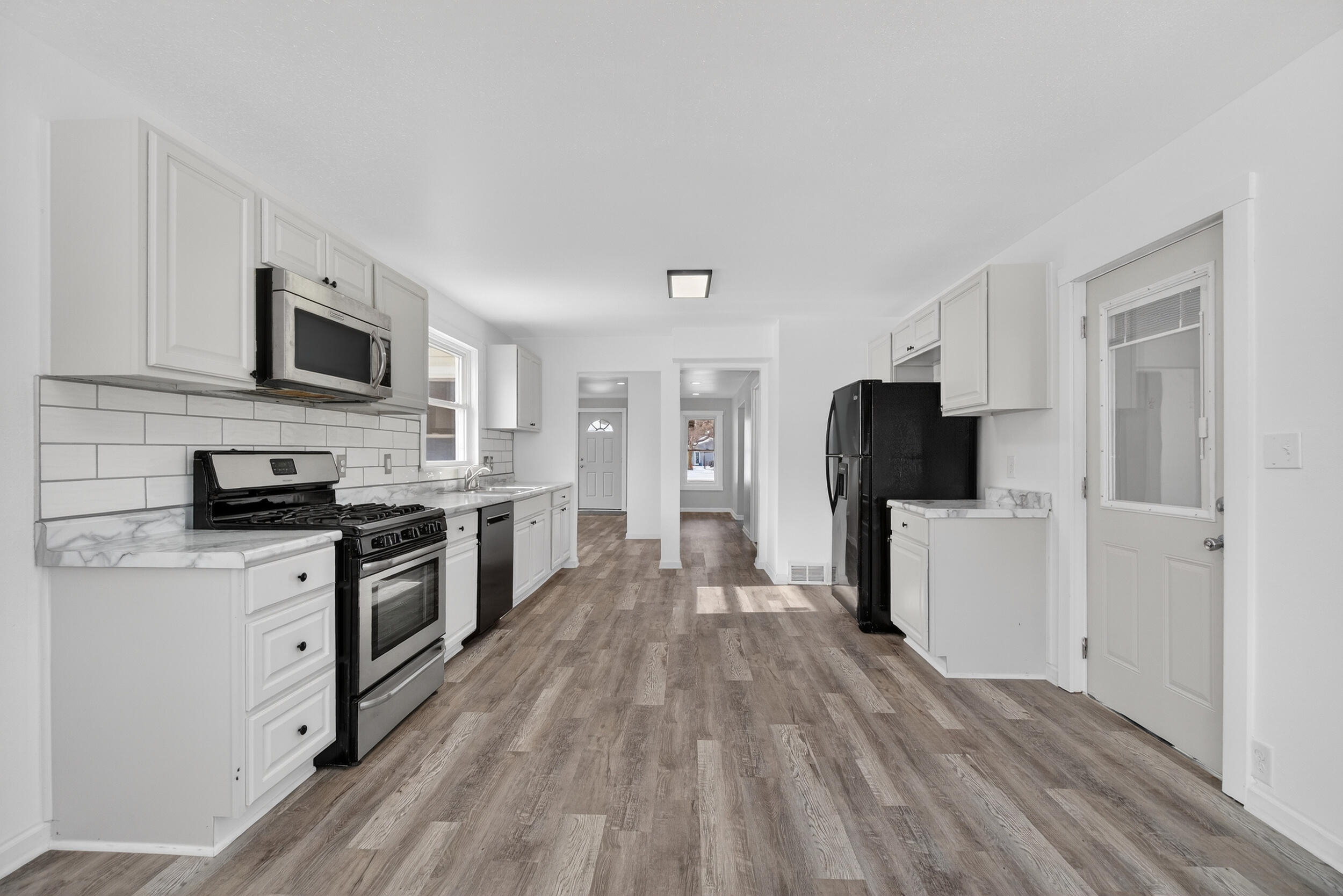 219 Elizabeth Street Parma, MI 49269 - Photo 34 of 57 34_219 elizabeth st parma mi - 00035