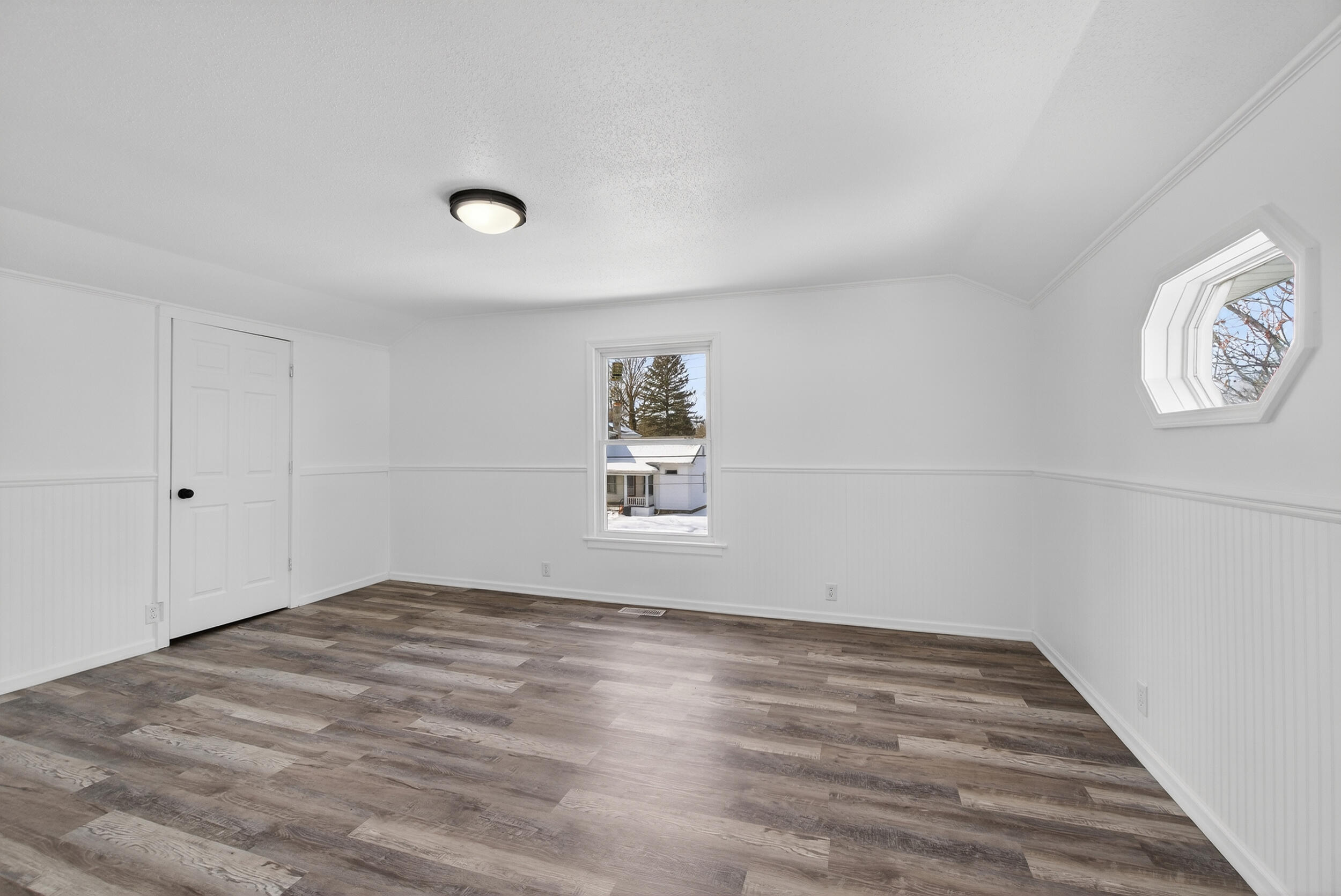 219 Elizabeth Street Parma, MI 49269 - Photo 37 of 57 37_219 elizabeth st parma mi - 00047