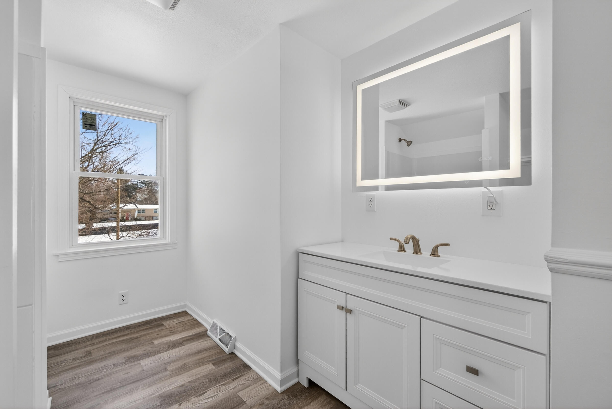 219 Elizabeth Street Parma, MI 49269 - Photo 41 of 57 41_219 elizabeth st parma mi - 00045