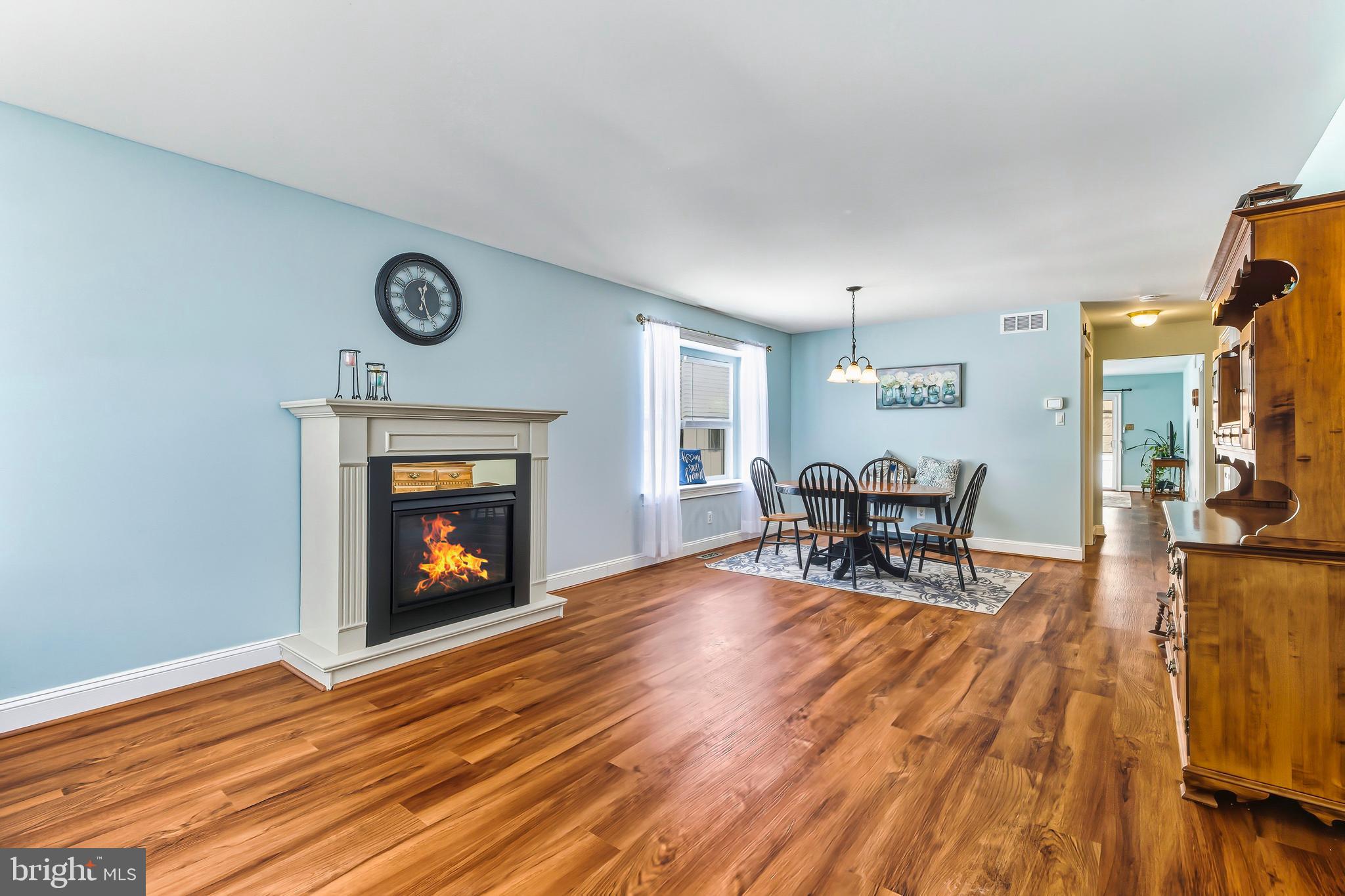 241 Gaunt Drive Mickleton, NJ 08056 - Photo 4 of 32 a view of a livingroom with furniture and a fireplace