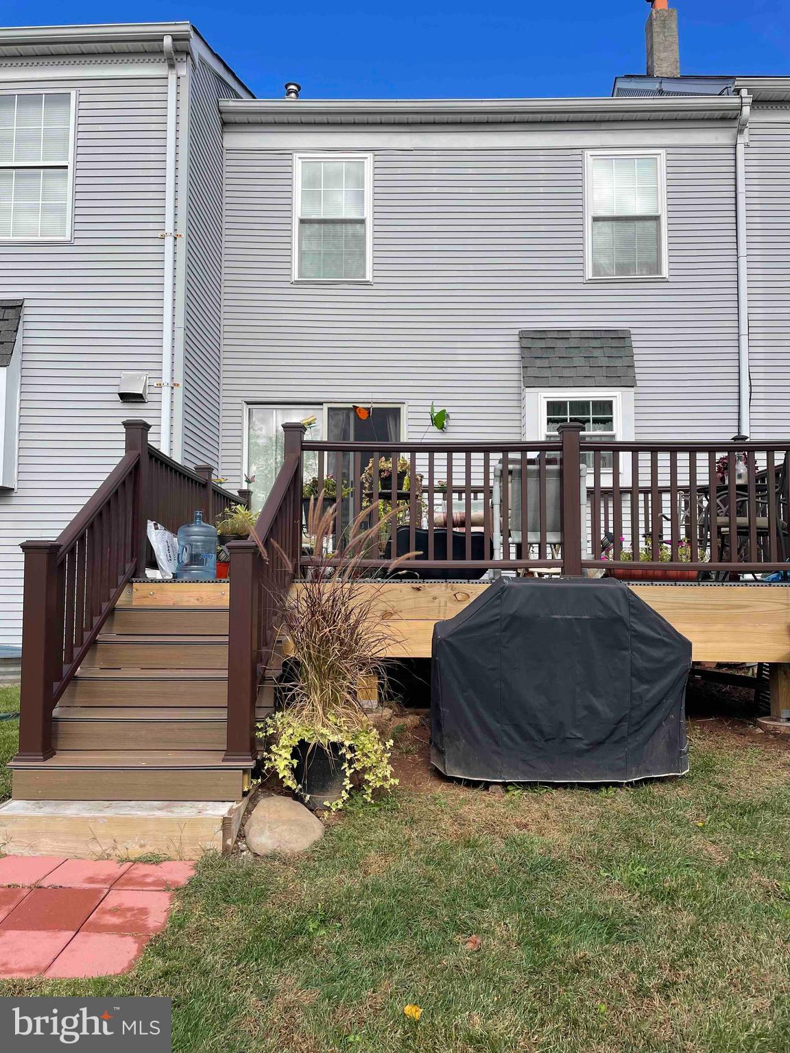 922 Craftsman Road Norristown, PA 19403 - Photo 14 of 15 Rear Trex Deck