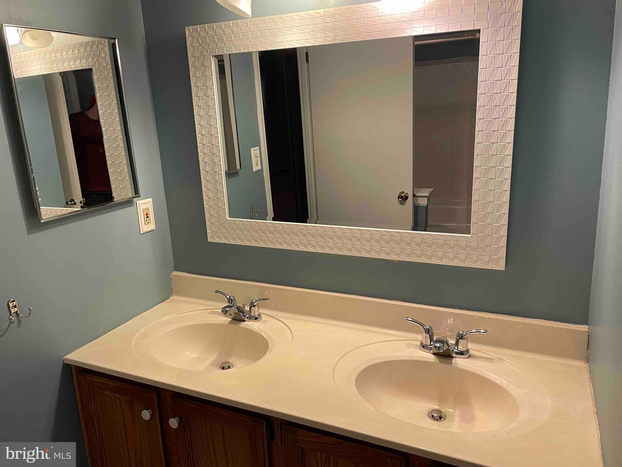 922 Craftsman Road Norristown, PA 19403 - Photo 9 of 15 Bathroom Sink Area