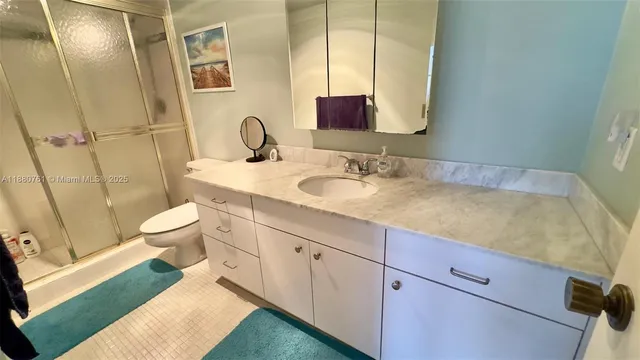 $309,000 | 427 Golden Isles Drive, Unit 8A, Hallandale Beach, FL 33009
