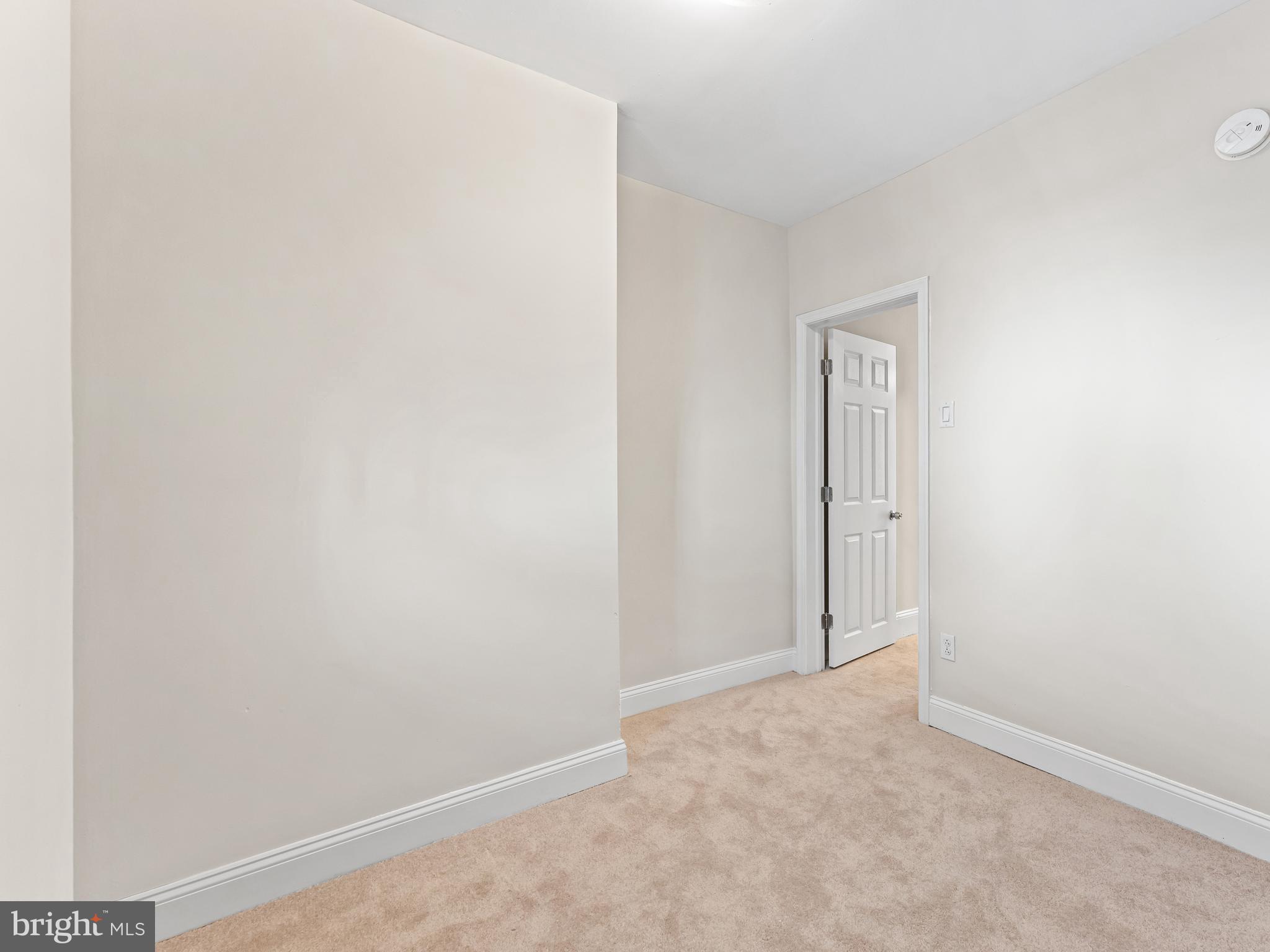 2437 South Mildred Street Philadelphia, PA 19148 - Photo 14 of 26