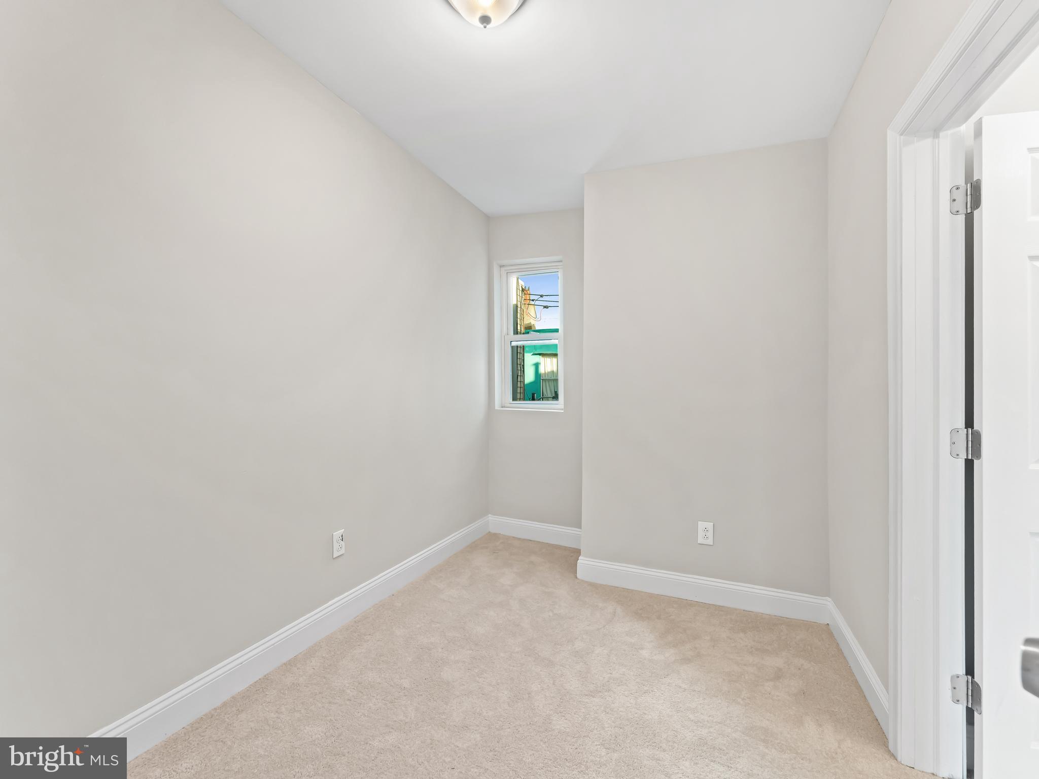2437 South Mildred Street Philadelphia, PA 19148 - Photo 19 of 26