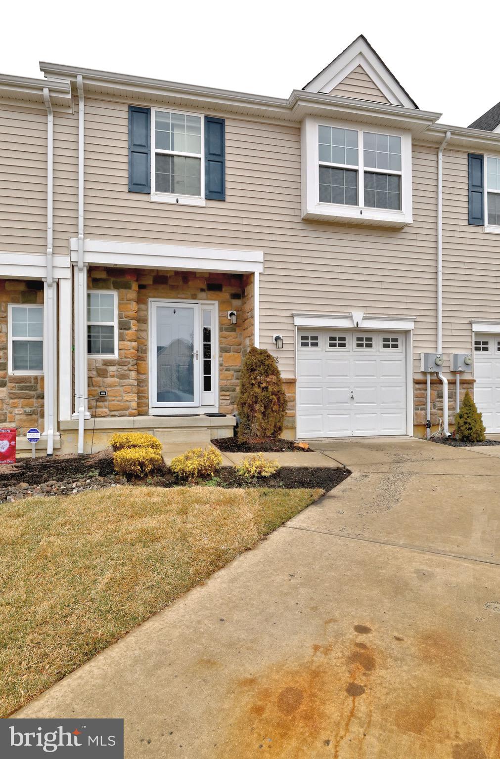 96 Eagleview Terrace Mount Royal, NJ 08061 - Photo 2 of 32