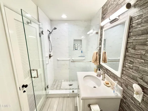 $2,500 | 703 Reef Circle, Port Hueneme, CA 93041