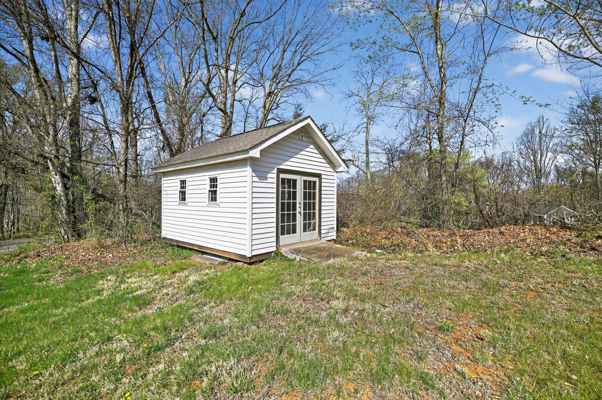 7391 Baldwin Ridge Road Warrenton, VA 20187 - Photo 29 of 32 Shed for additional storage.