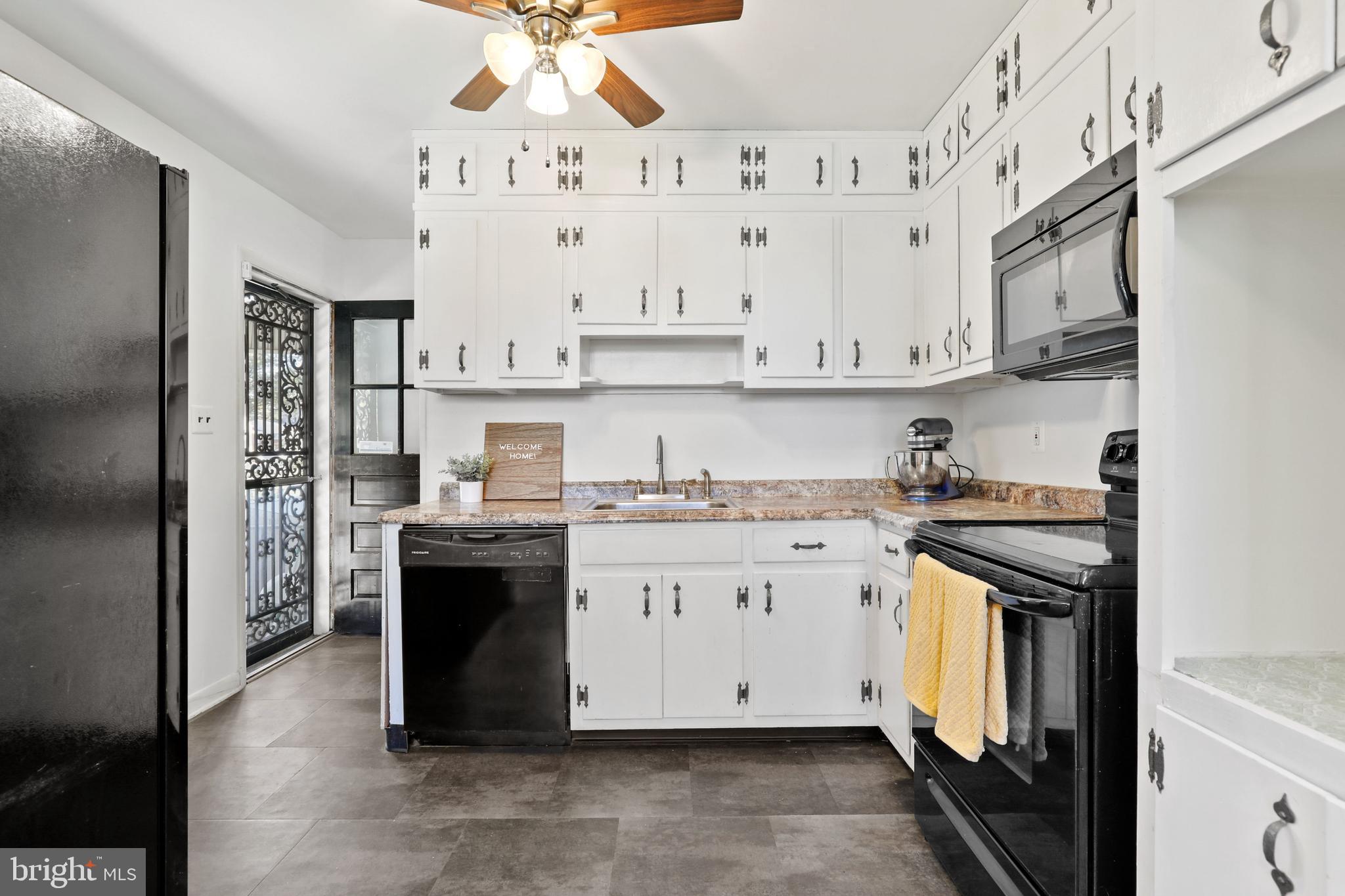 5706 Johnnycake Road Baltimore, MD 21207 - Photo 13 of 32