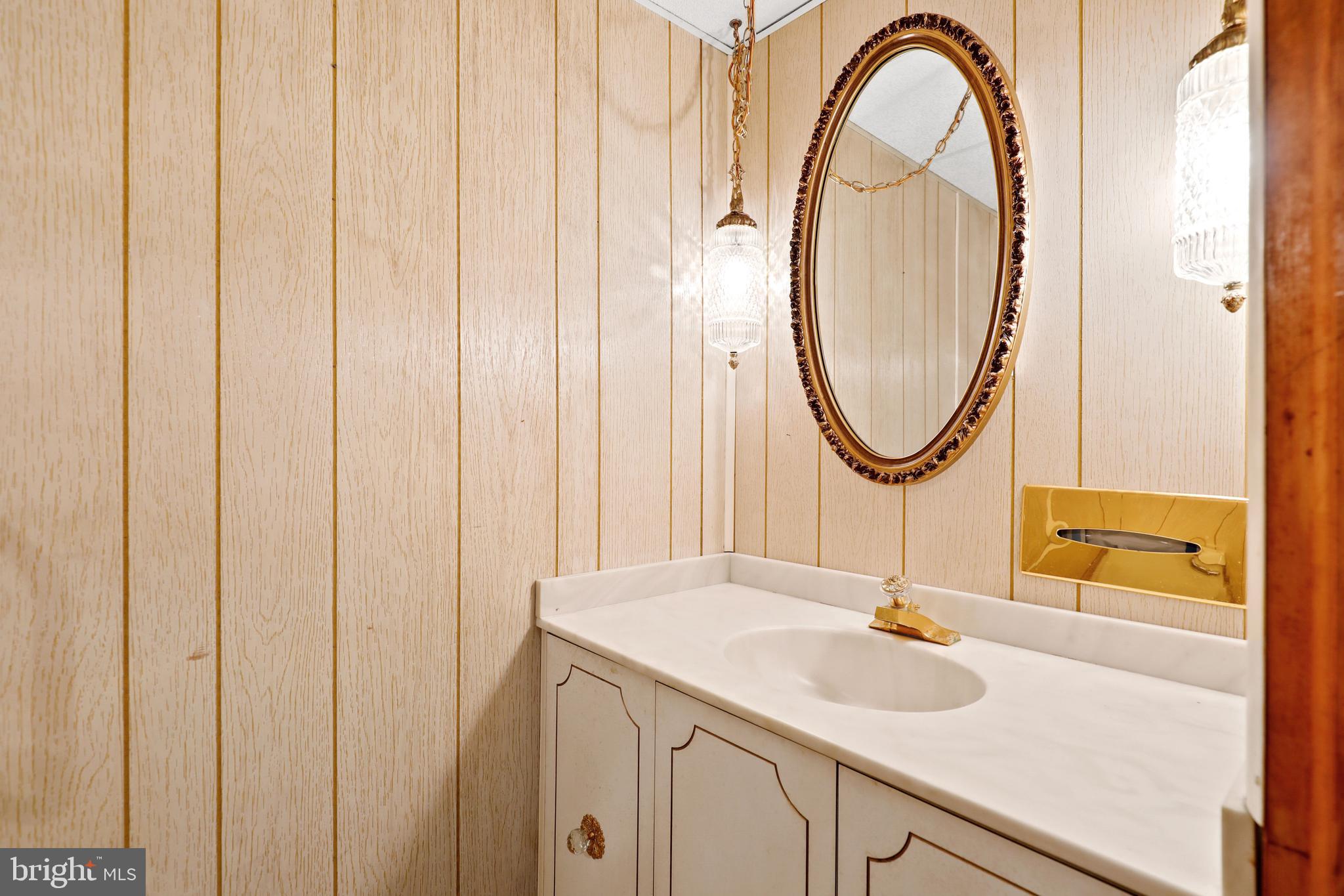 5706 Johnnycake Road Baltimore, MD 21207 - Photo 27 of 32 Half bathroom in basement.