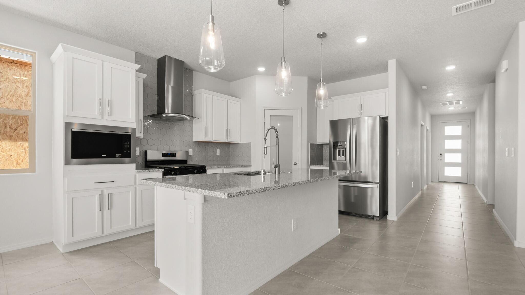 6706 Brianna Road Northeast Rio Rancho, NM 87144 - Photo 4 of 30 Gallery Image 4