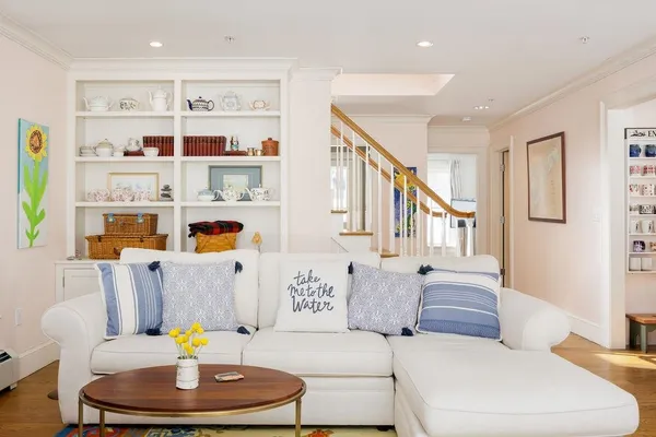 $775,000 | 49 Chosen Vale Lane, Enfield, NH 03748