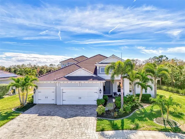 $1,075,000 | 12301 Auburndale Court, Venice, FL 34293