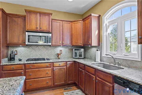 $679,900 | 11007 Wooferton Court, Midlothian, VA 23112