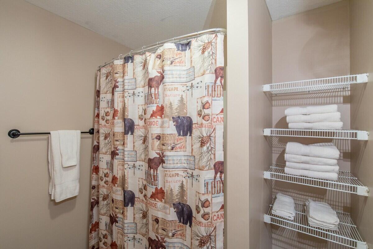 16423 Collison Road Logan, OH 43138 - Photo 20 of 29