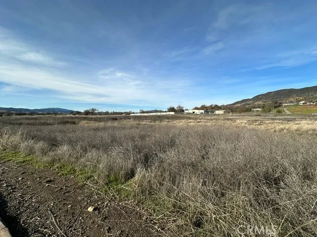 $699,000 | 6965 Hammond Avenue, Upper Lake, CA 95485