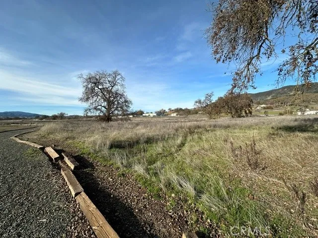 $699,000 | 6965 Hammond Avenue, Upper Lake, CA 95485