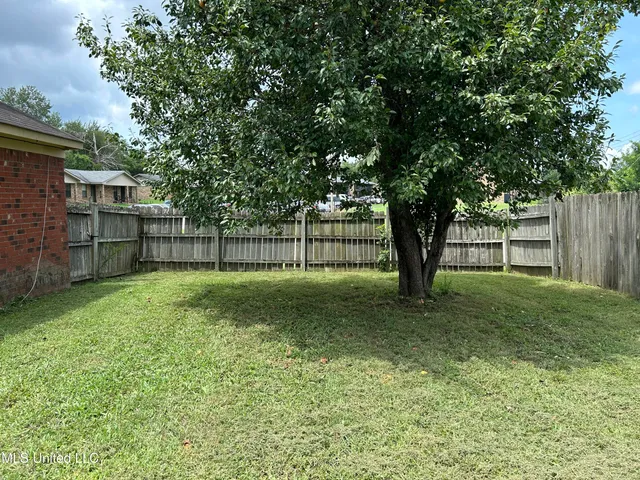 $1,295 | 3434 Laurelwood Drive, Horn Lake, MS 38637