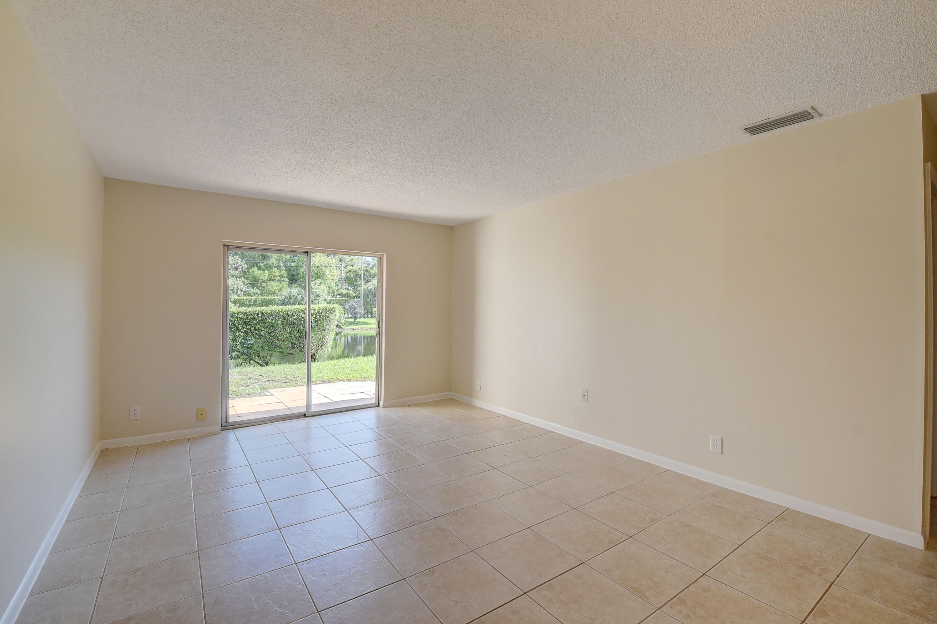 8601 Boca Drive, Unit 70 Boca Raton, FL 33433 - Photo 8 of 34 8601 Boca Drive