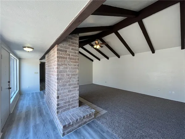 $1,675 | 5002 Wingfoot Lane, Unit B, Corpus Christi, TX 78413