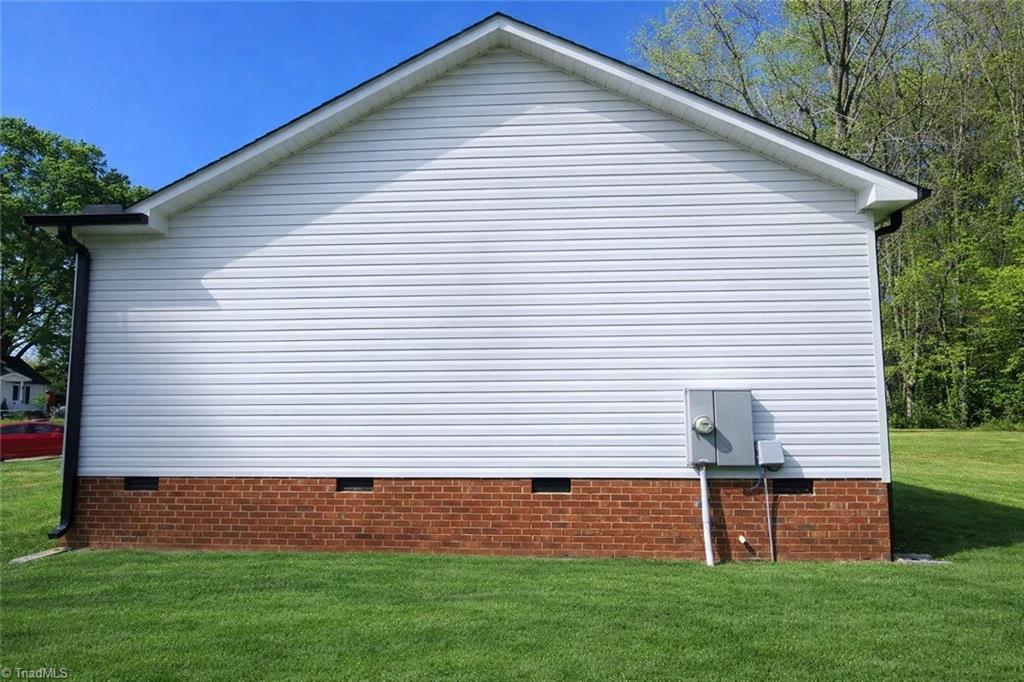 501 Washington Street Graham, NC 27253 - Photo 33 of 38