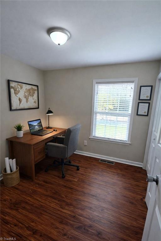 501 Washington Street Graham, NC 27253 - Photo 9 of 38