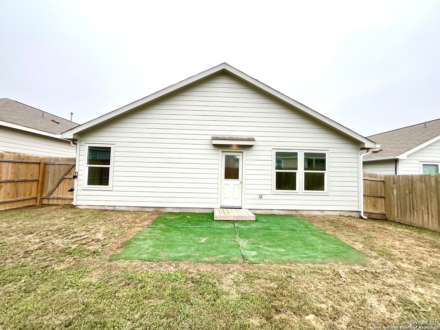 10751 Margarita Loop Converse, TX 78109 - Photo 32 of 40 a view of a backyard with a garden and plants