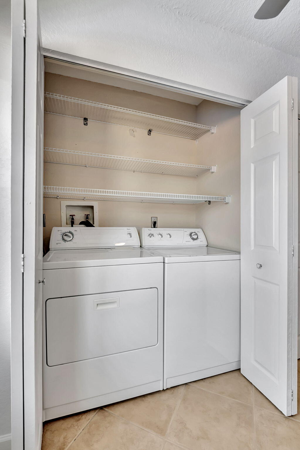 7202 Promenade Drive, Unit 201 Boca Raton, FL 33433 - Photo 17 of 38 29-web-or-mls-DSC_1766