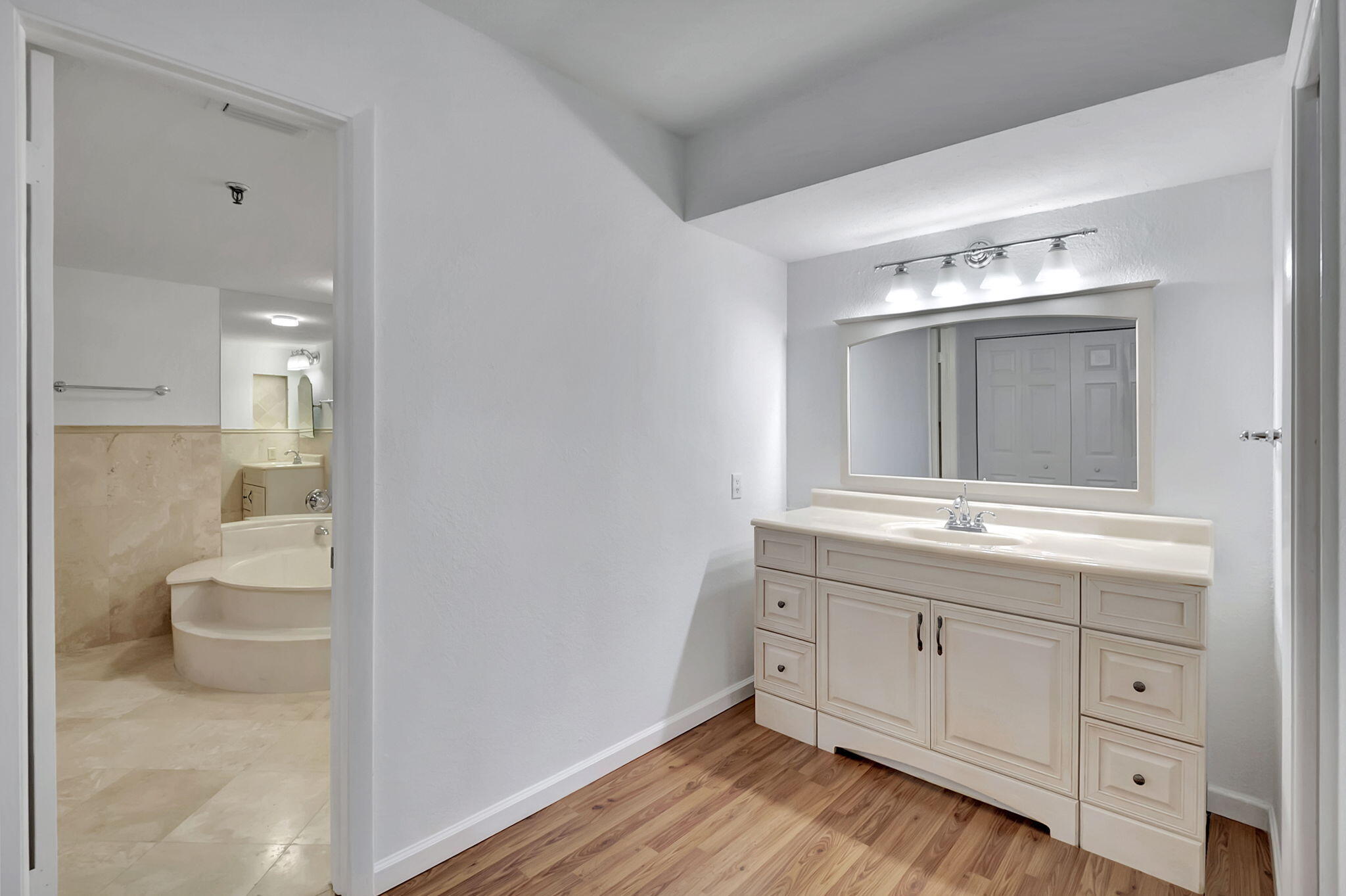 7202 Promenade Drive, Unit 201 Boca Raton, FL 33433 - Photo 20 of 38 32-web-or-mls-DSC_1781