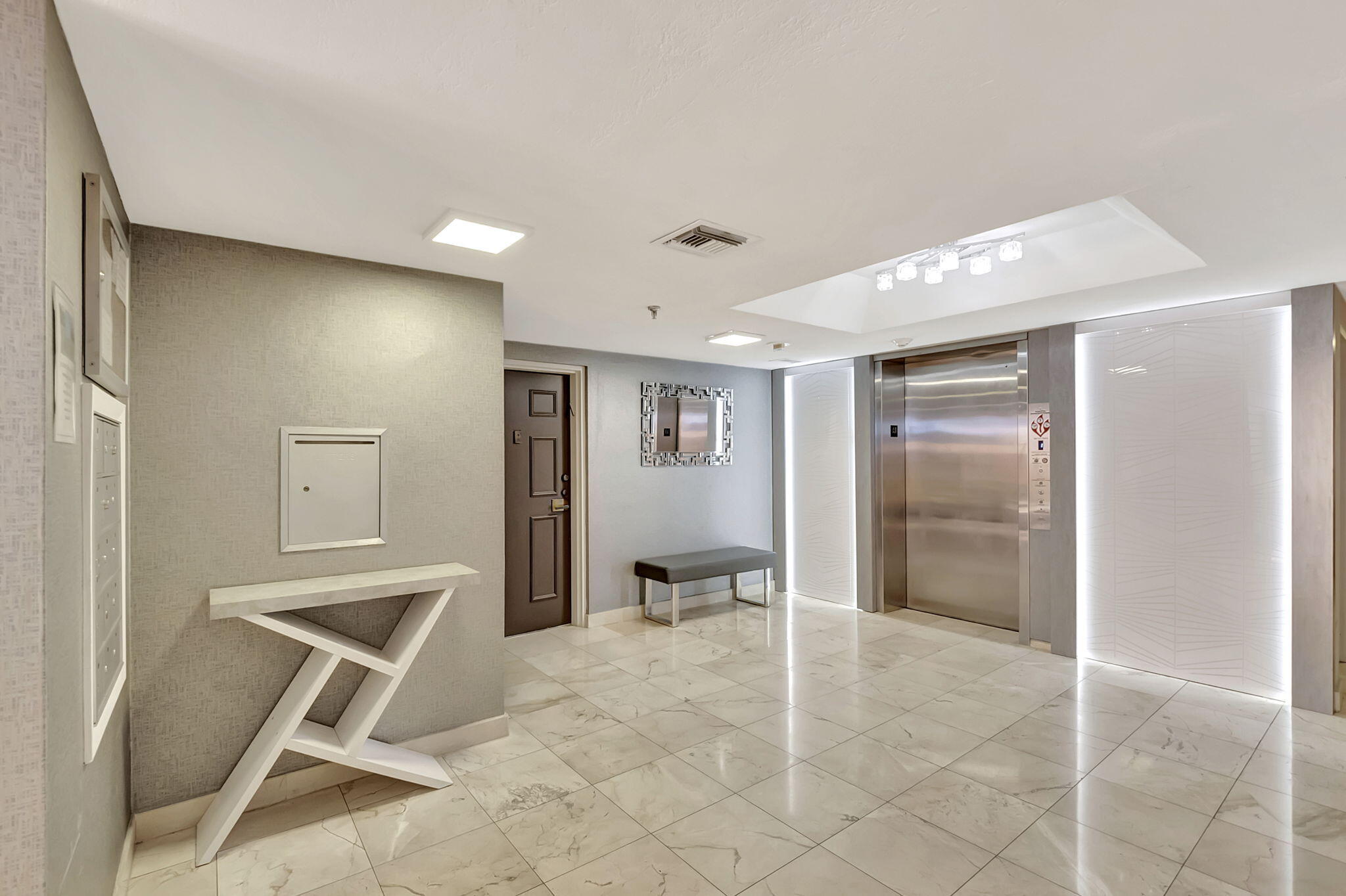 7202 Promenade Drive, Unit 201 Boca Raton, FL 33433 - Photo 3 of 38 15-web-or-mls-DSC_1696
