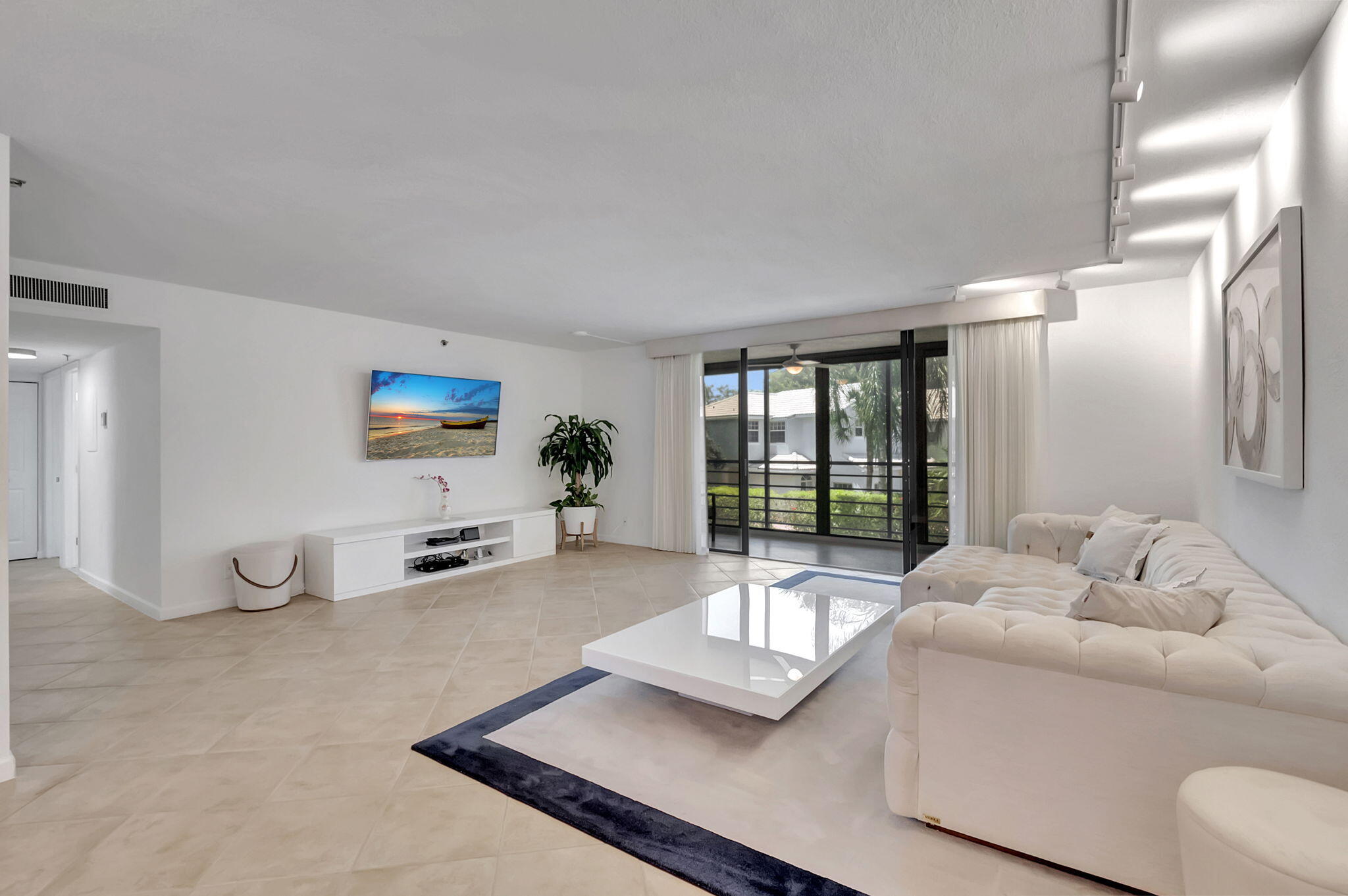 7202 Promenade Drive, Unit 201 Boca Raton, FL 33433 - Photo 7 of 38 19-web-or-mls-DSC_1716