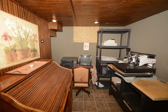 318 Village Road Willowbrook, IL 60527 - Photo 22 of 23