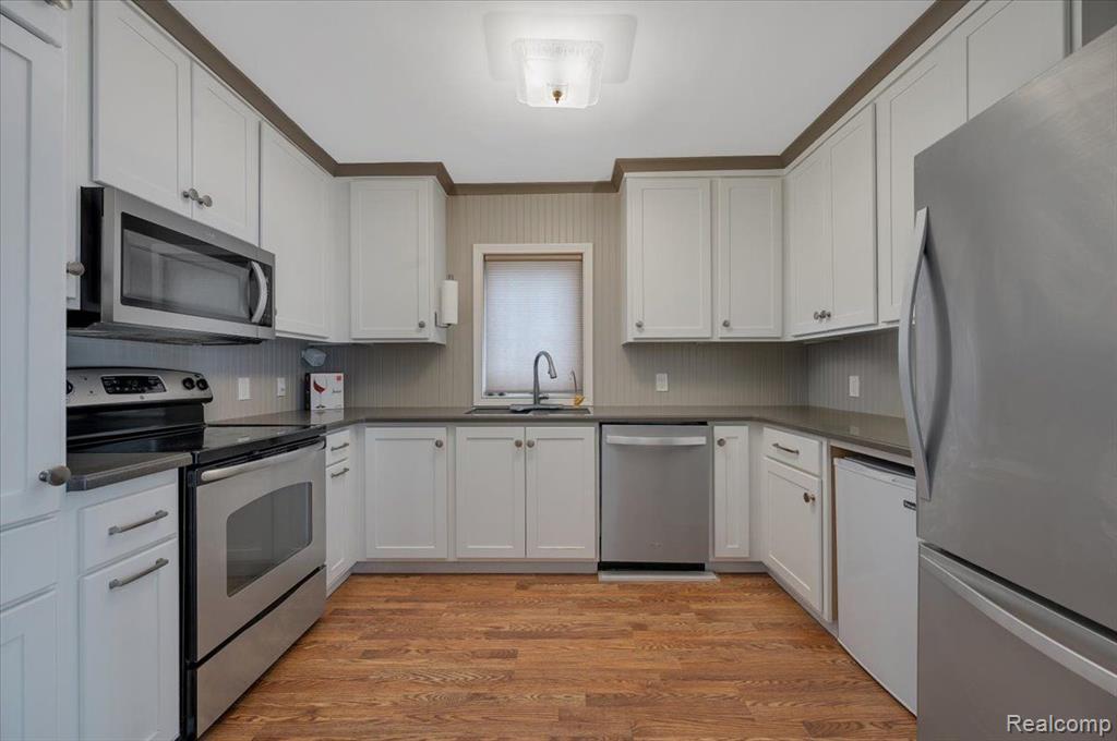 10352 Hegel Road Goodrich, MI 48438 - Photo 8 of 27