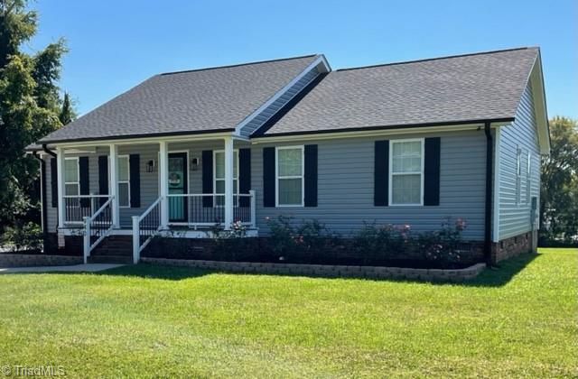 940 East Meadow Road Eden, NC 27288 - Photo 2 of 6 Gallery Image 2
