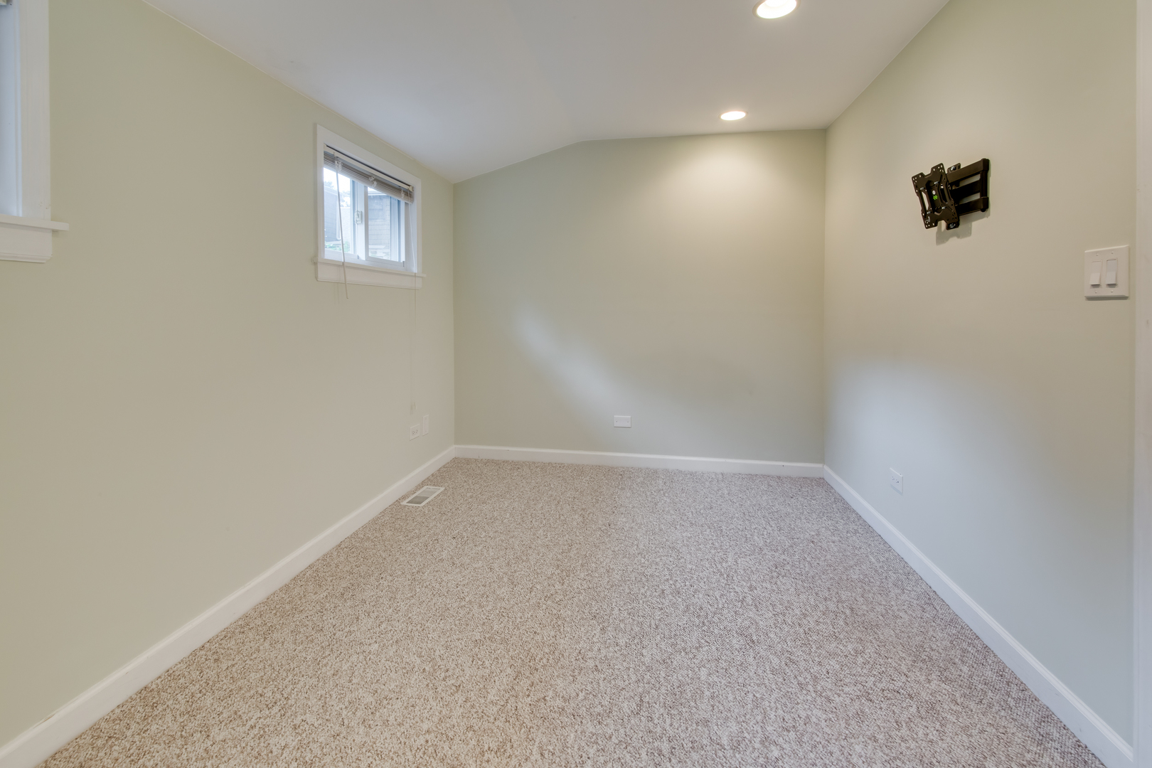 2108 Harrison Street Evanston, IL 60201 - Photo 10 of 16 a view of empty room