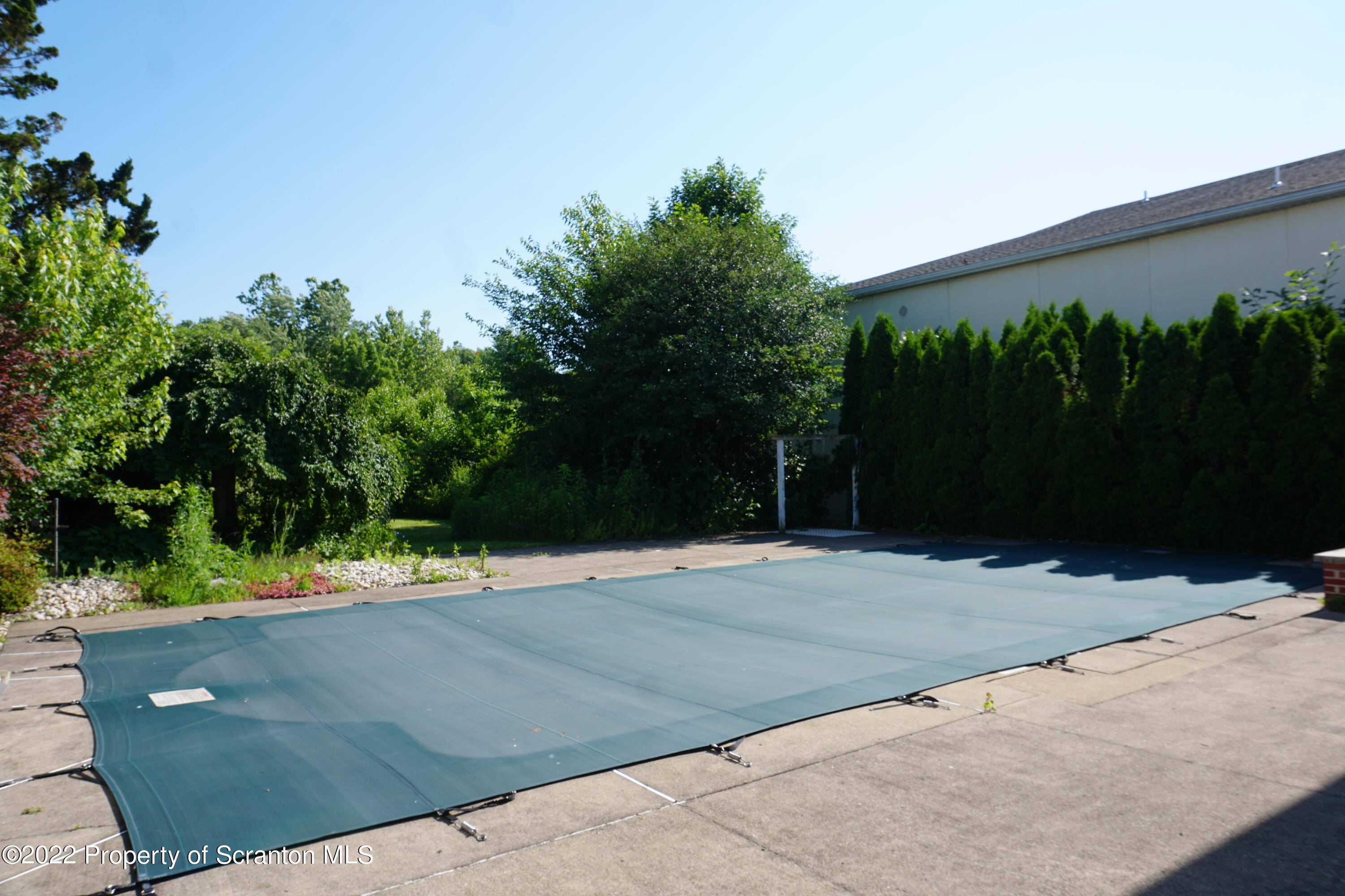 600 Main Street Moosic, PA 18507 - Photo 17 of 19 a view of basketball court
