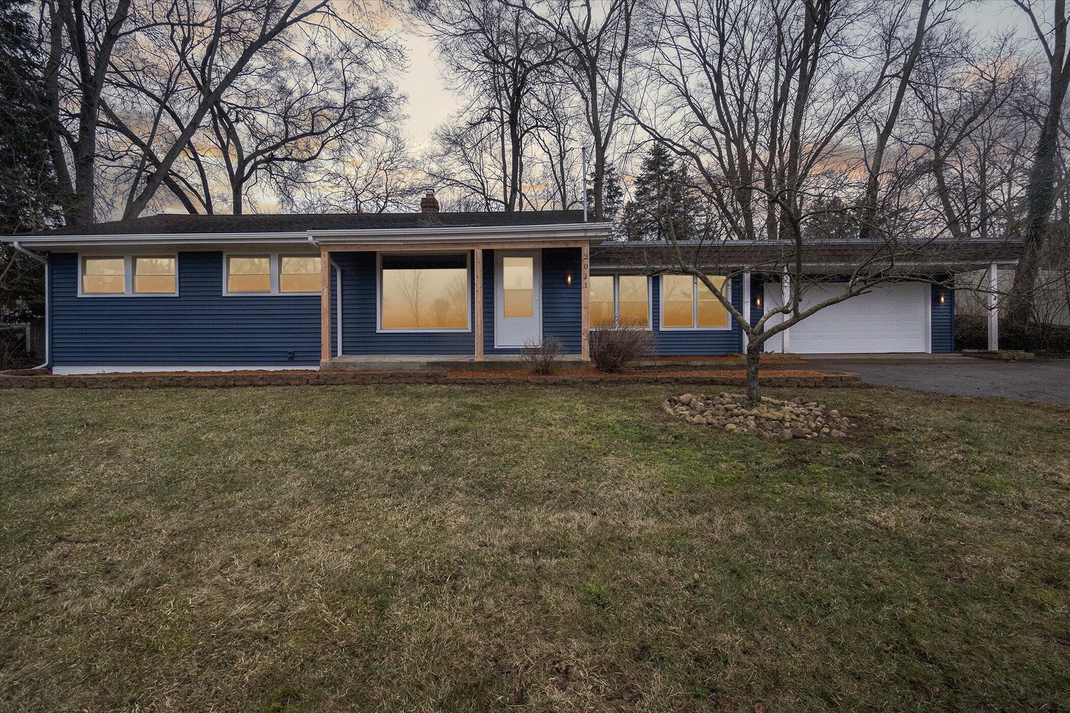 2011 Ridgeway Road Jackson, MI 49203 - Photo 1 of 36 Welcome Home