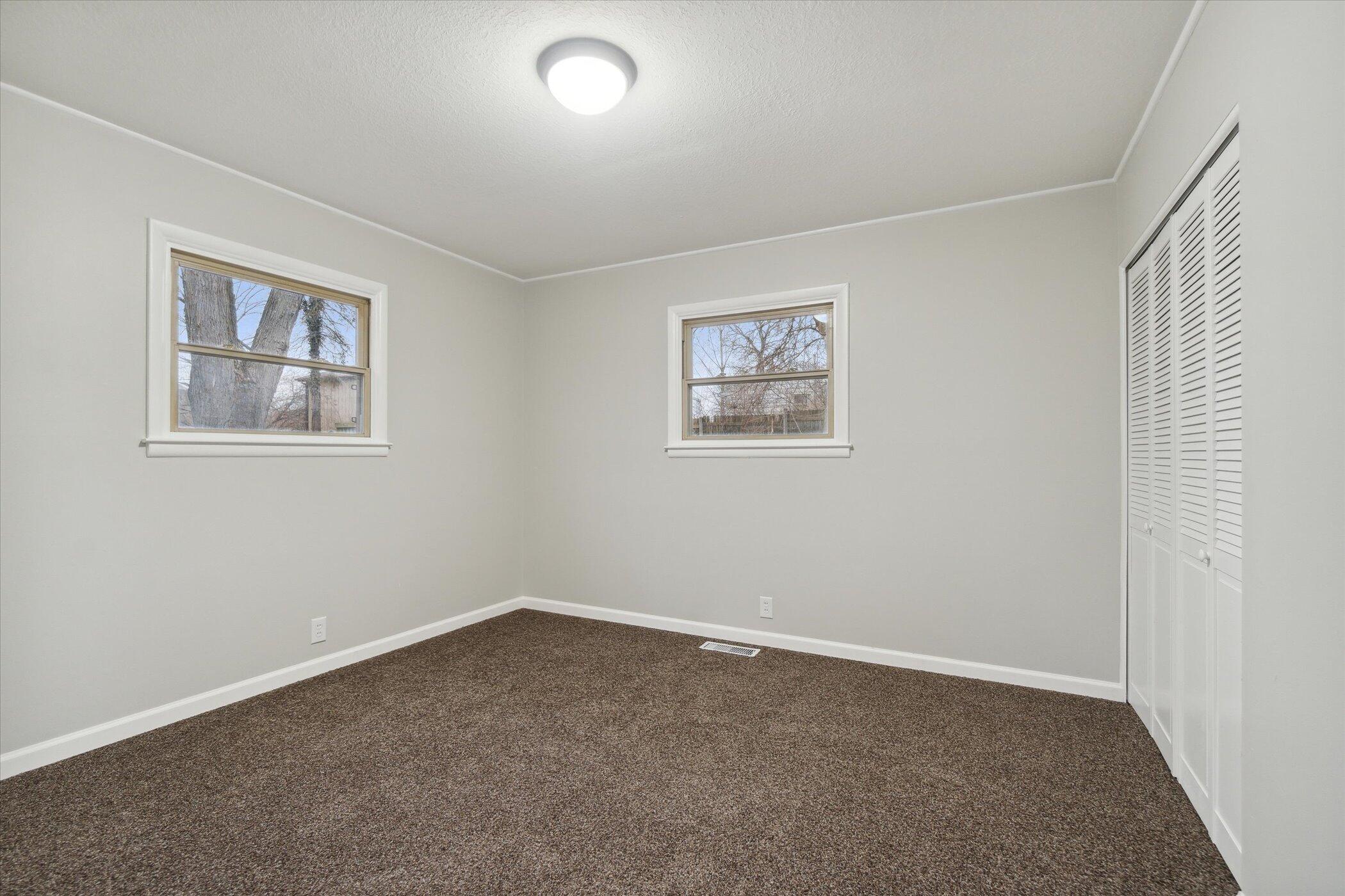 2011 Ridgeway Road Jackson, MI 49203 - Photo 27 of 36 27-2011-Ridgeway-Rd-Jackson-MI-49203-Win