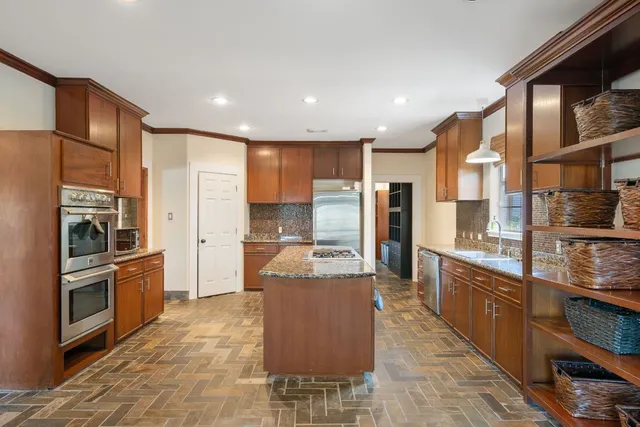 a view of an empty room with window