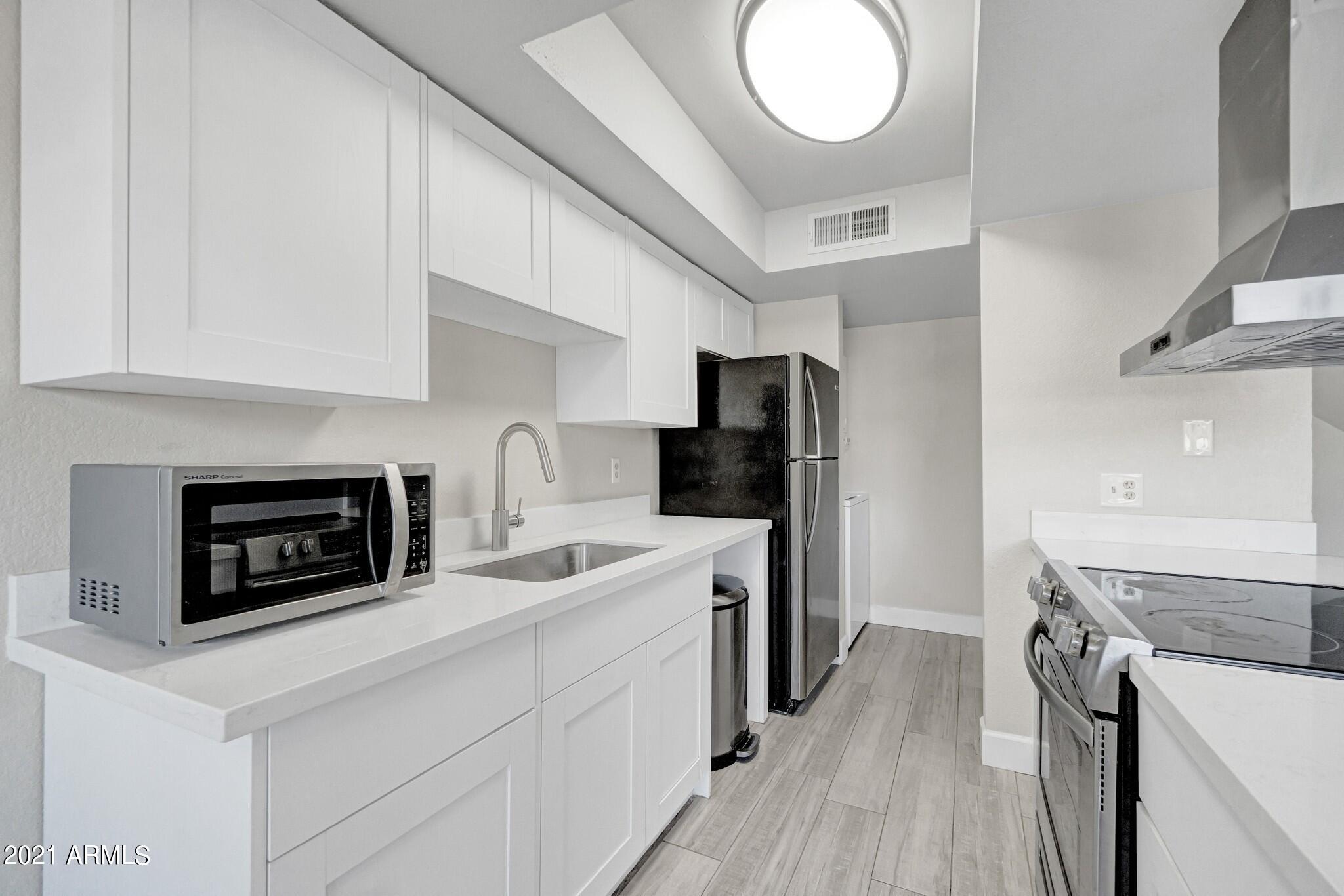 151 East Broadway Road, Unit 213 Tempe, AZ 85282 - Photo 8 of 20 08-Broadway