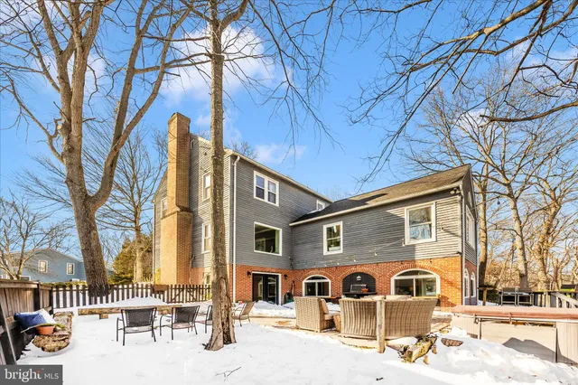 $949,999 | 6628 Coldstream Drive, New Market, MD 21774