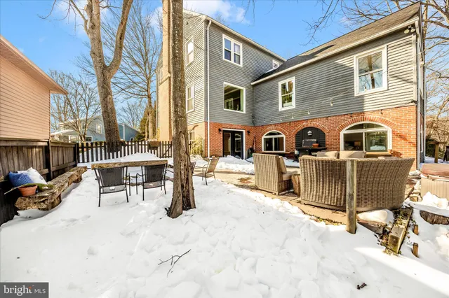 $949,999 | 6628 Coldstream Drive, New Market, MD 21774