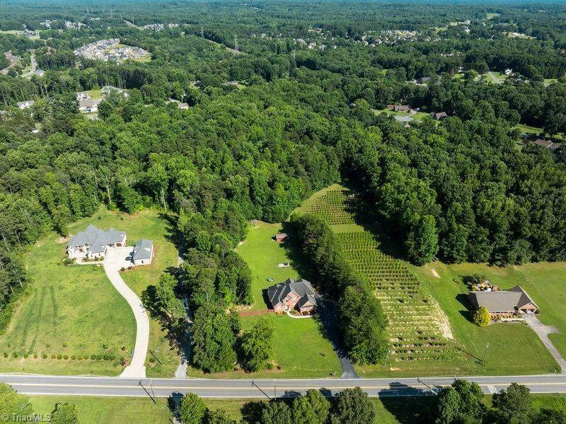 4176 Gumtree Road Winston-Salem, NC 27107 - Photo 44 of 47 Gallery Image 44
