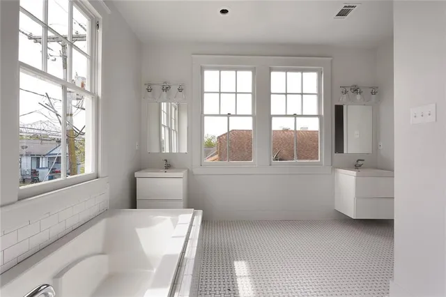 $399,900 | 941 Verret Street, New Orleans, LA 70114