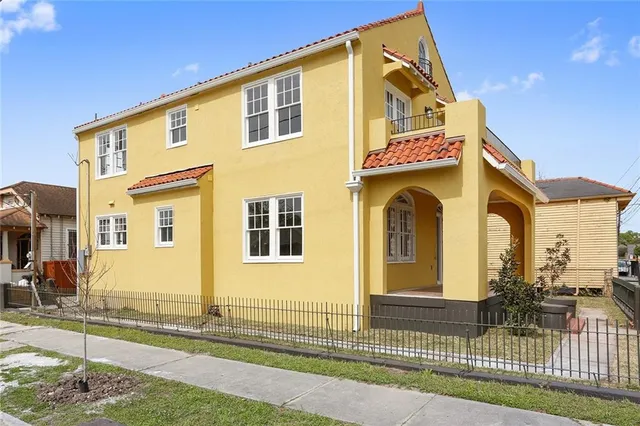 $399,900 | 941 Verret Street, New Orleans, LA 70114