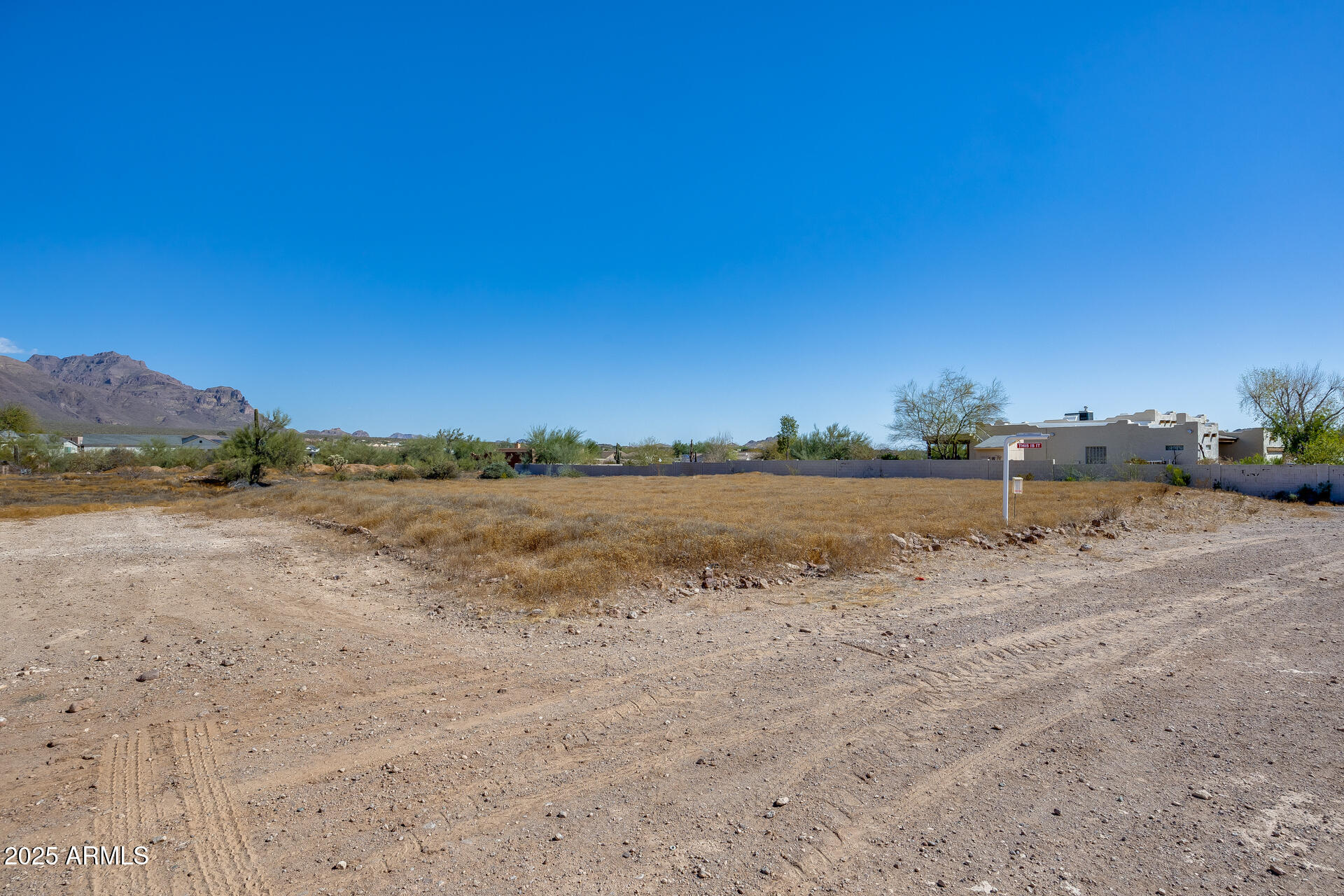 573 South Sun Road, Unit 1 Apache Junction, AZ 85119 - Photo 19 of 21 a view of lake view and mountain view