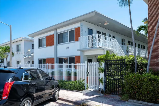 $1,575 | 7311 Byron Avenue, Unit 15, Miami Beach, FL 33141