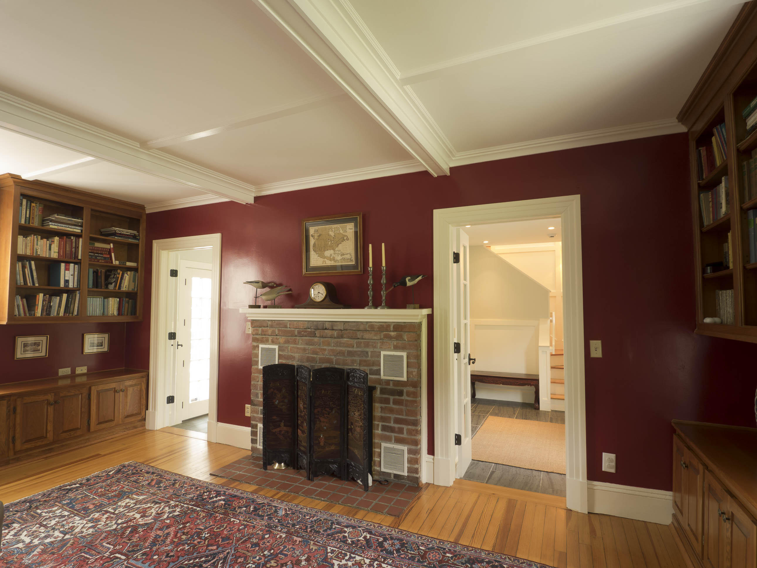 70 Ide Road Williamstown, MA 01267 - Photo 9 of 39 Library/family room